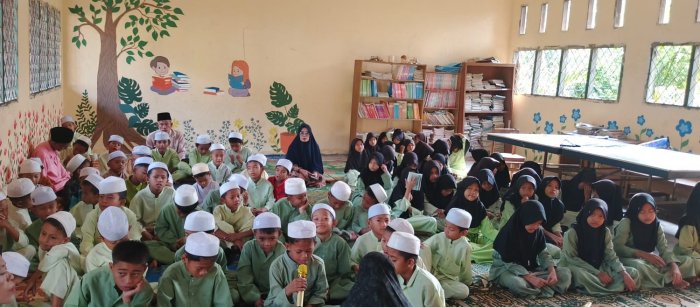 #Siswa Siswi MIN 1 Muaro Jambi MemBaca Surah Yasin dan Doa Bersama
