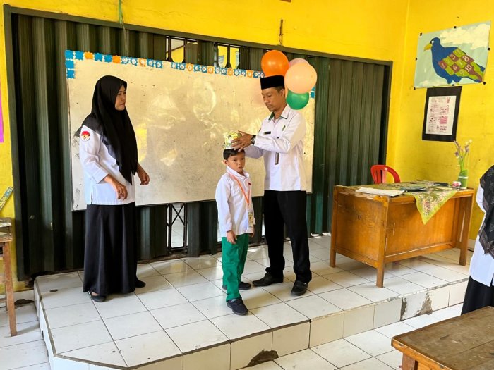 Kepala MIN 1 Muaro Jambi Lukman Edi S.Pd.I Resmi Buka Kegiatan Masa Taaruf Murid Madrasah (Mata Muda) Kelas I Min 1 Muaro Jambi Kepala MIN 1 Muaro Jambi Lukman Edi S.Pd.I Resmi Buka Kegiatan Masa Taaruf Murid Madrasah (Mata Muda) Kelas I Min 1 Muaro Jambi