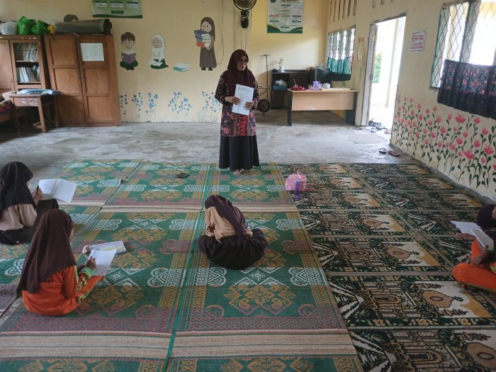 Jelang HUT RI Ke-81, MIN 1 Muaro Jambi Gelar Persiapan Lomba Rangking 1 Dipimpin Majelis Guru Jelang HUT RI Ke-81, MIN 1 Muaro Jambi Gelar Persiapan Lomba Rangking 1 Dipimpin Majelis Guru